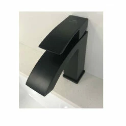 Royal Fall Single Handle Faucet -AMERICANBATH Sales RFSH 501 3 97371.1647623491